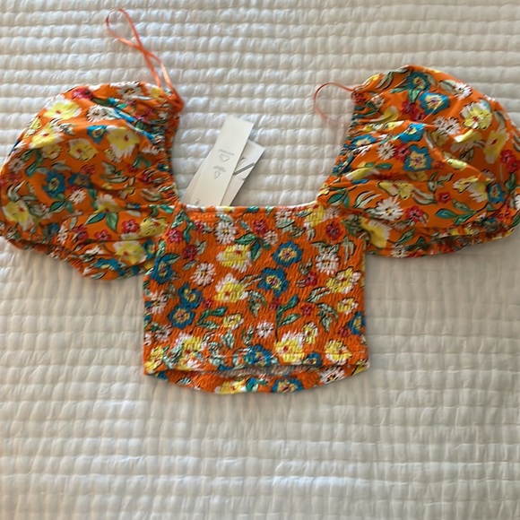 NWT Zara off the shoulder balloon short sleeve crop top in size s - Picture 6 of 6